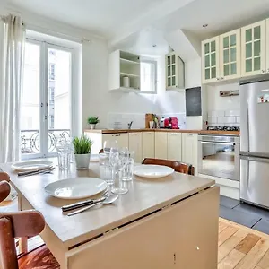  Apartment Quartier Pigalle Free Netflix