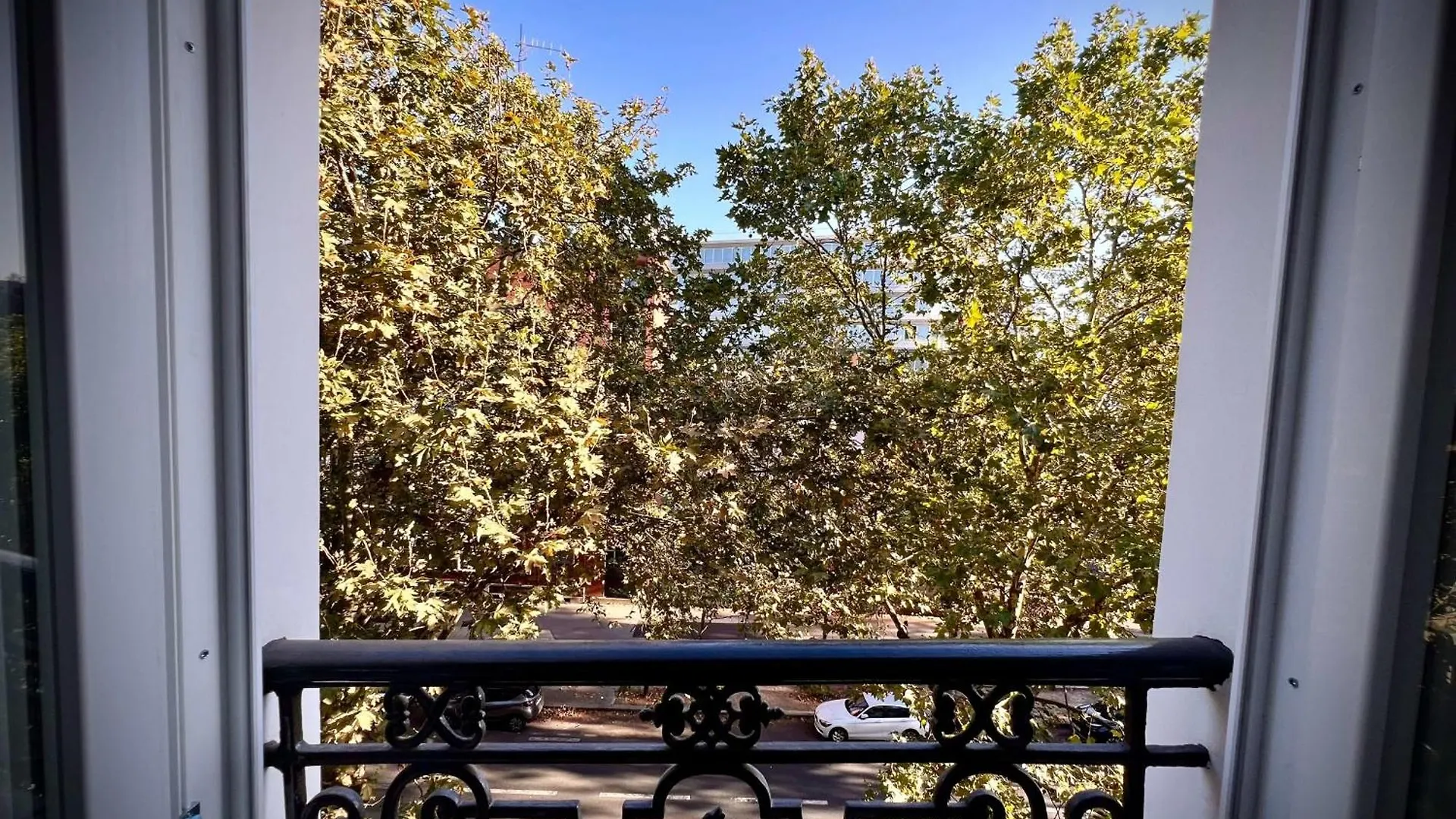 Charming 2 Rooms Near Gare De Lyon Paris